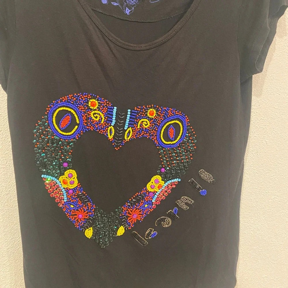 Desigual Beaded Heart Asymmetrical Tee Size Small EUC - Picture 2 of 5